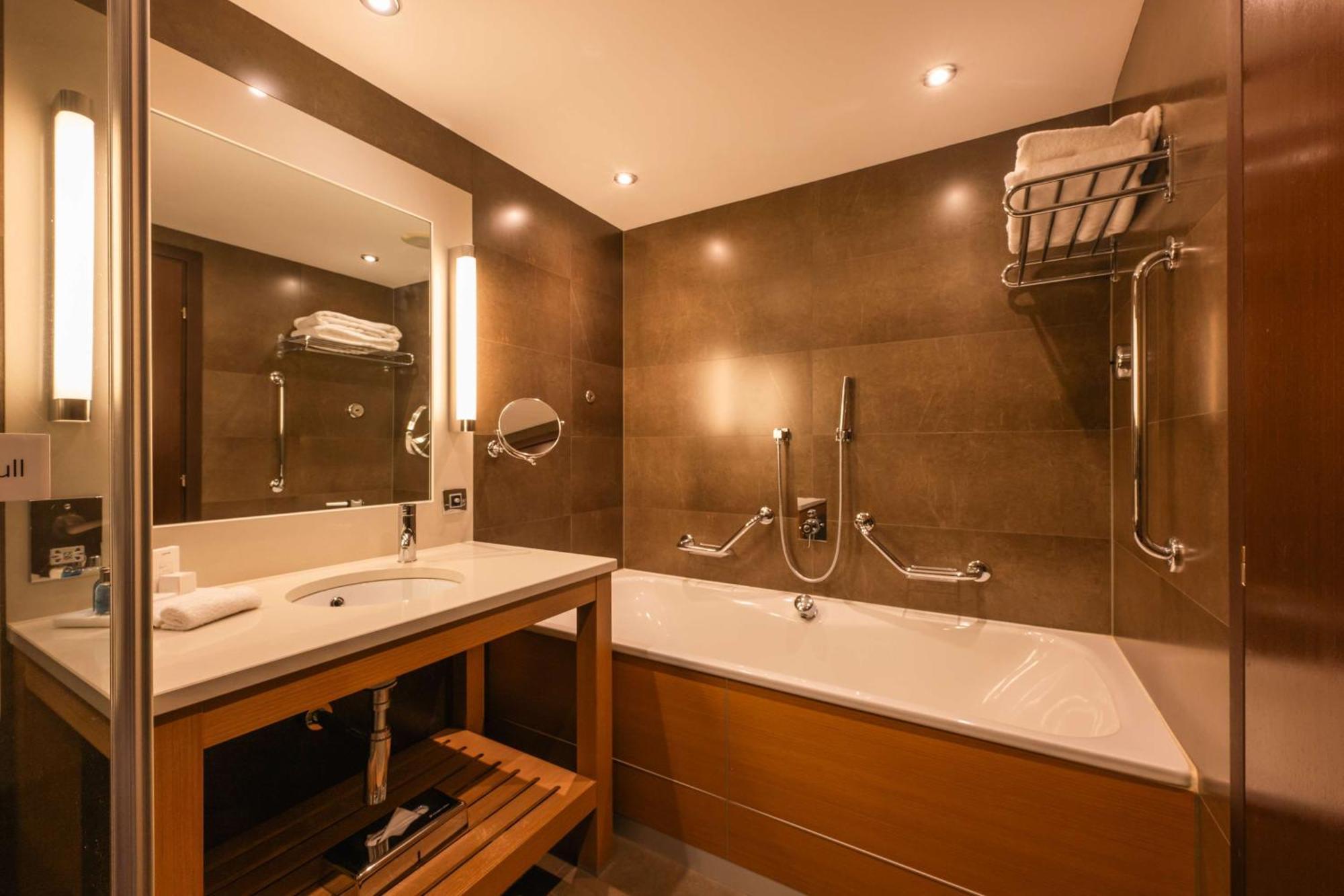 Hotel Radisson Blu Royal 4*