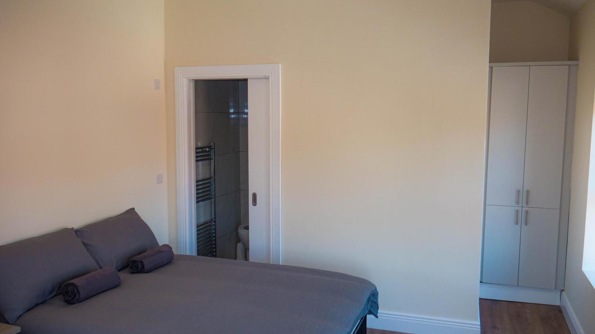 Guest house En-suite Triple Near Croke Park - 1