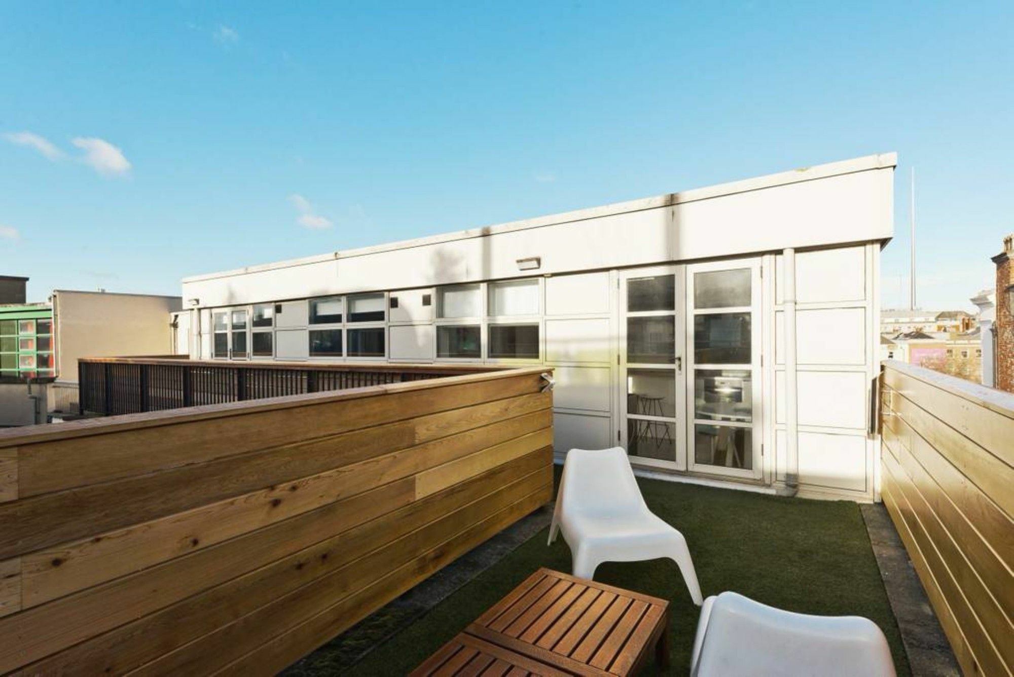 2 Bedroom Rooftop In Temple Bar Sleeps 6 *