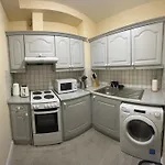 Superb Triple Room By The Spire - 3