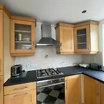 Superb Double Room Near Airport - 3