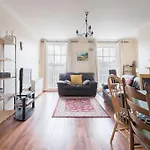 Central 2Bd Flat In Heart Of Dublin