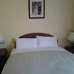 Donnybrook Lodge B&B