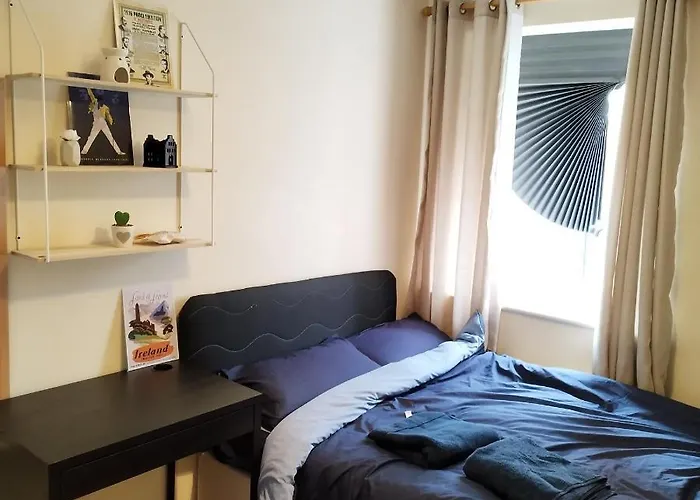 Private Room In Dublin One Spire
