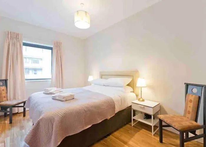 Luxury Two Bedroom Apt In Dublin