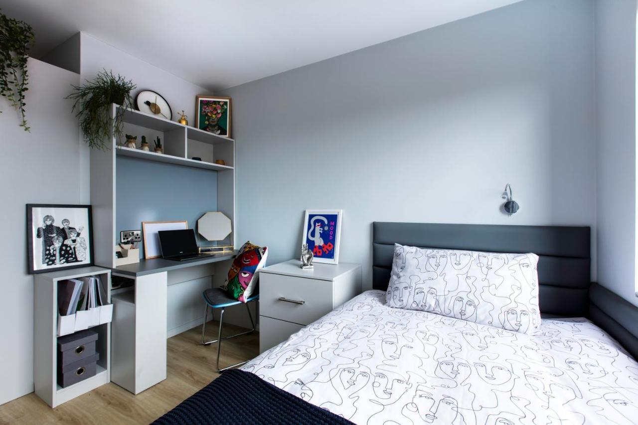 Yugo Explore - Kavanagh Court * Dublin