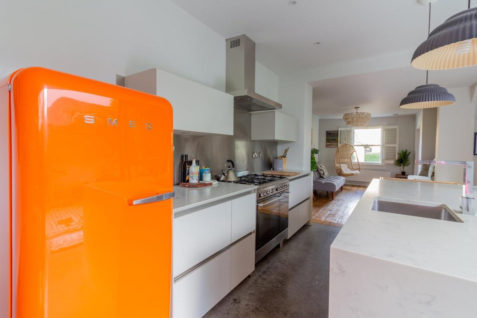 Guestready - Modern In Glenageary Dublin