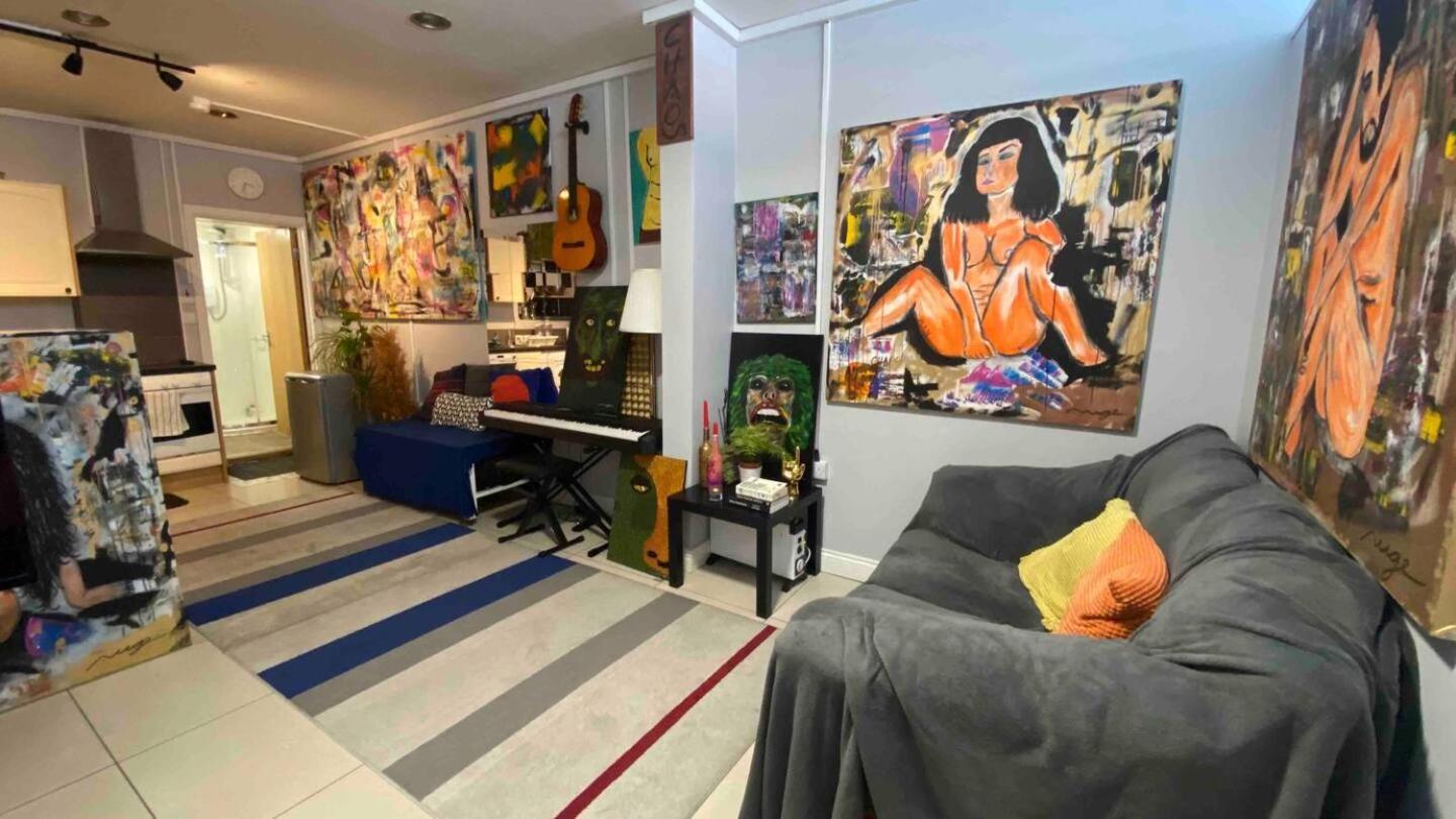 Apartment & Cozy Artistic Loft - Walk Everywhere