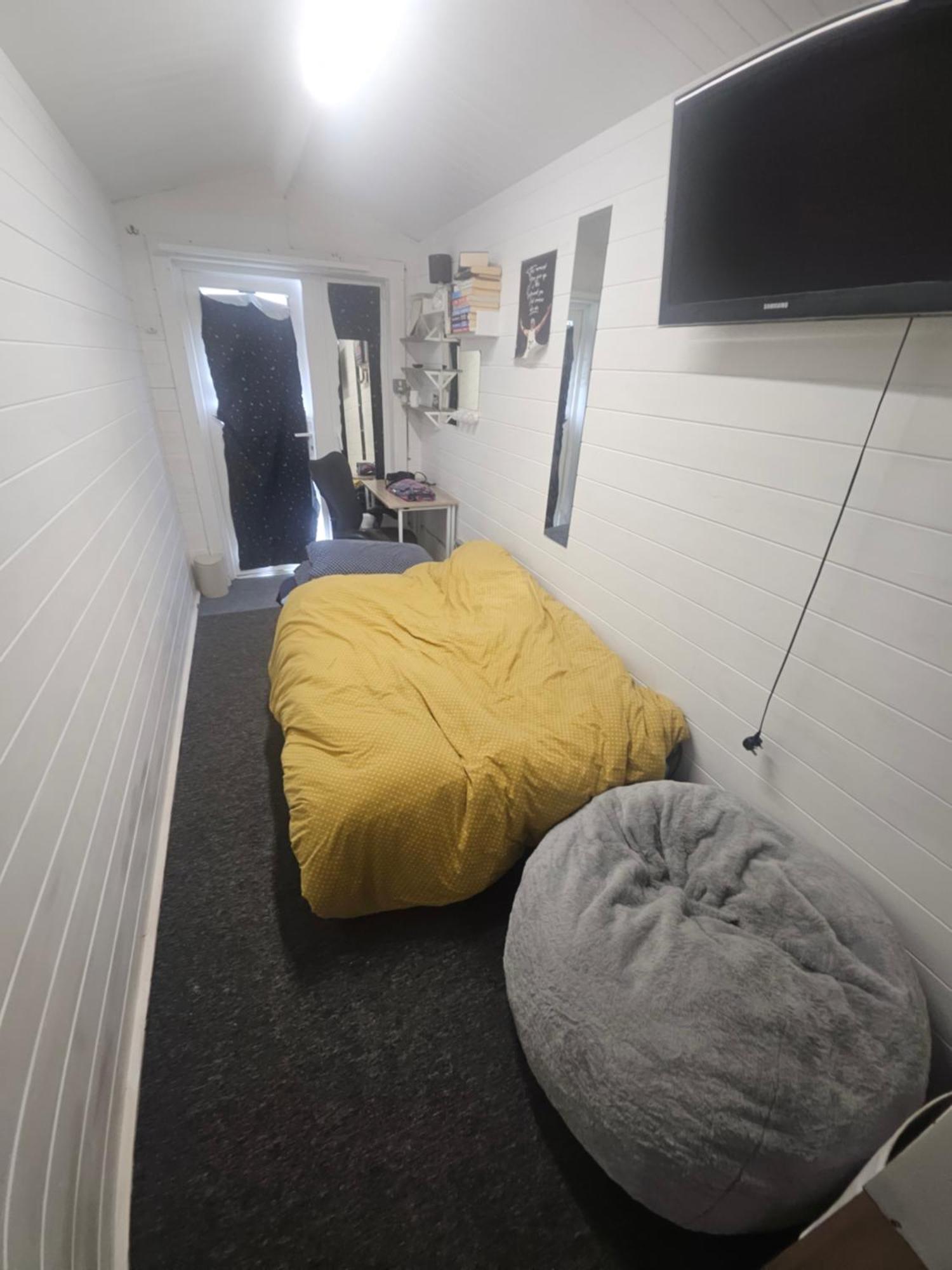 Lodge Splendid Room