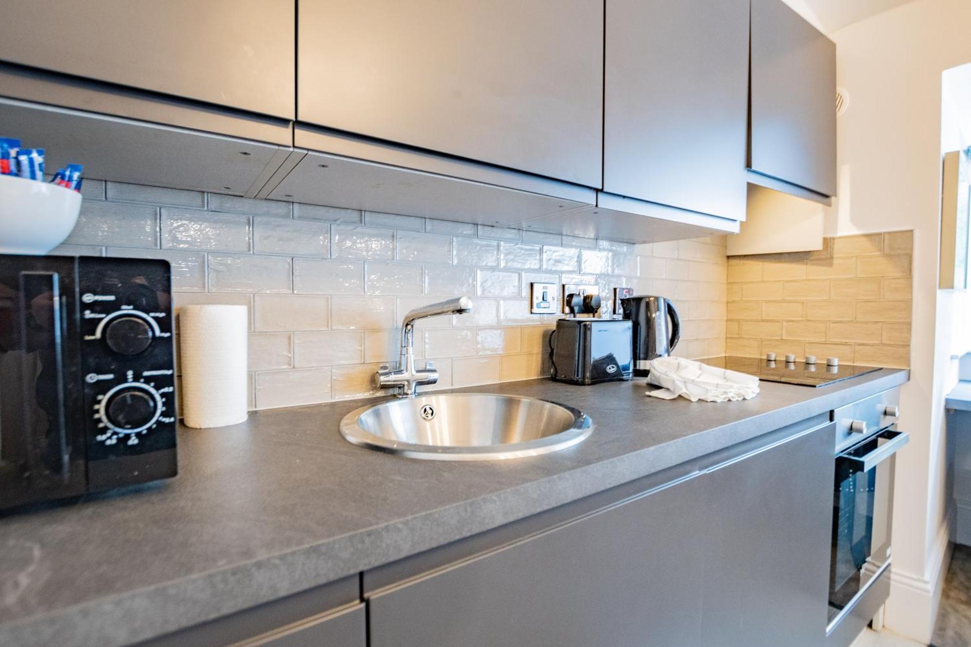 Modern On The Marina Apartment Dublin