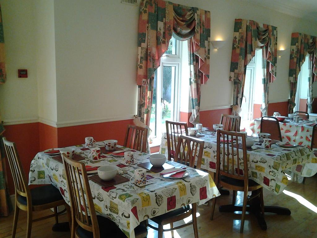 Bed & Breakfast Donnybrook 3*