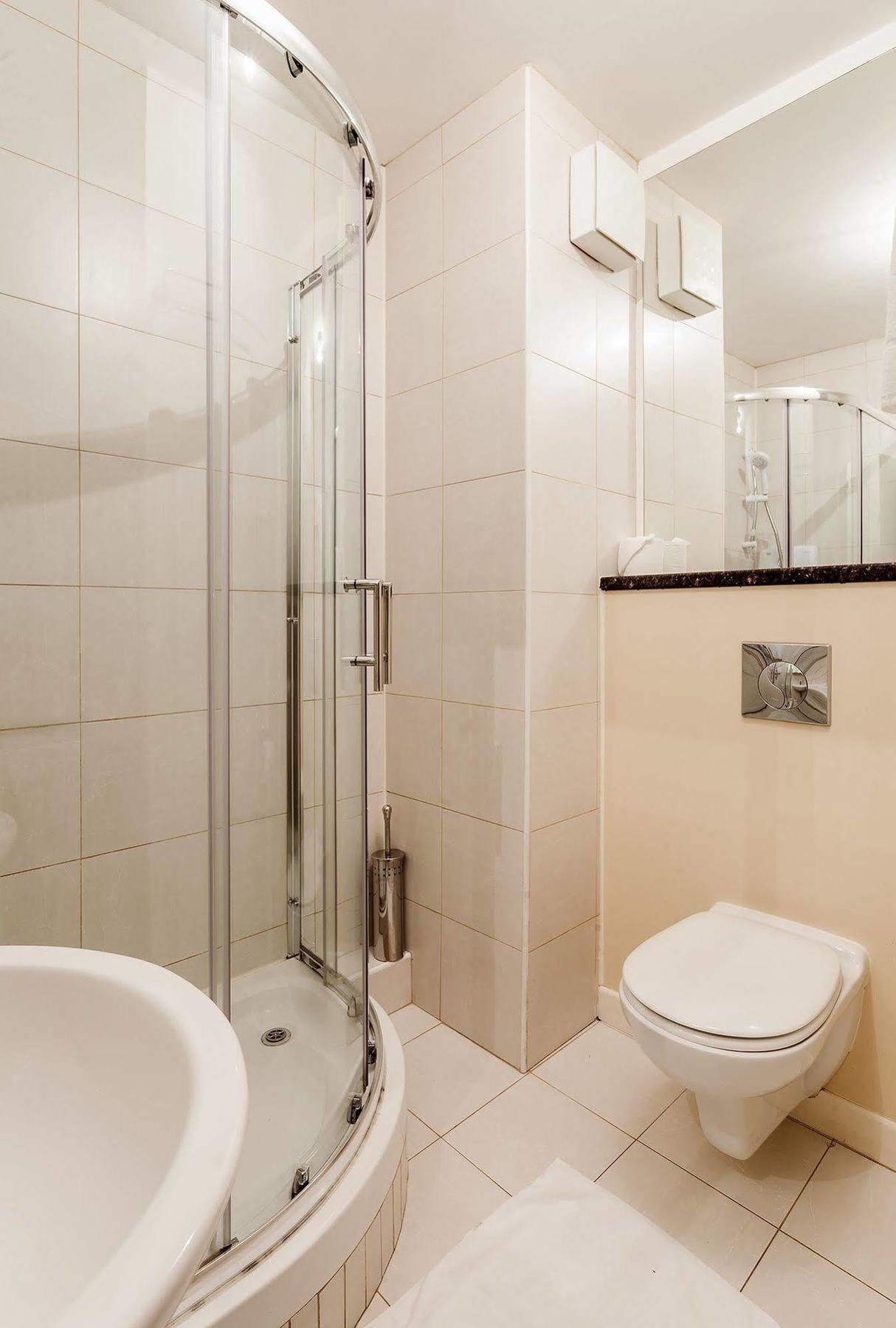 Parnell Apartment *