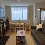 Entire House, Sleeps 2-6, Sunroom, Outside Yard