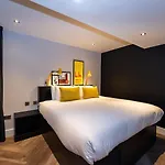 Staycity Dublin Castle