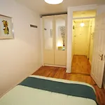 Short Let Direct - St Augustine St D8