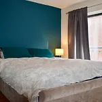 Spacious City Centre Apartment