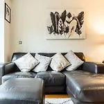Grand Canal 2 Bedroom Flat