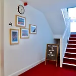 Mary St House 3B