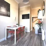 Cosy Apartment Near Oconnell St Reliable Fast Wifi