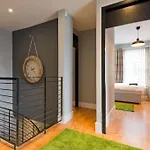 Beautiful, Large 4 Bedroom City Centre Townhouse