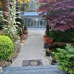 Hideaway Garden Paradise