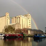 Dublin Barge Hire
