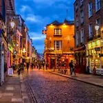 2 Bedroom Apartment Near Grafton Street Sleeps 4