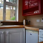 3 Bedroom House With Free Parking