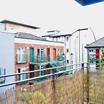 1 Bedroom Apartment On River Laffey