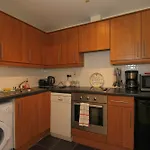 Point Village Modern Apartment