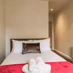 5Starstay The Oscar Wilde Suite