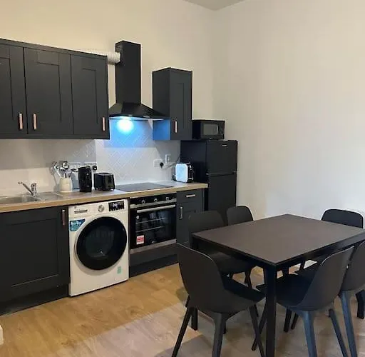 Convenient & Central Apartment