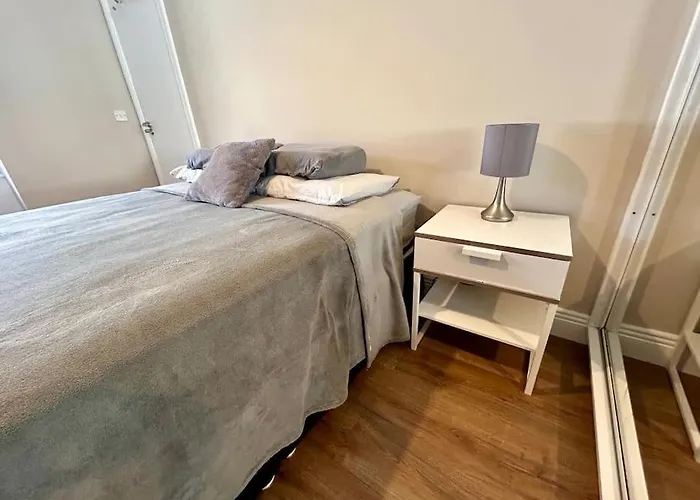 Spacious Room In Temple Bar