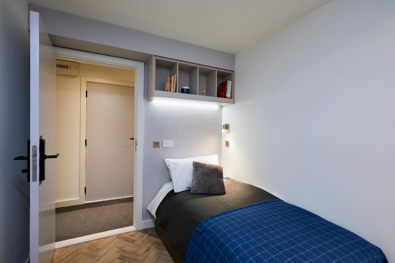 Blackhall Place Self Catering *