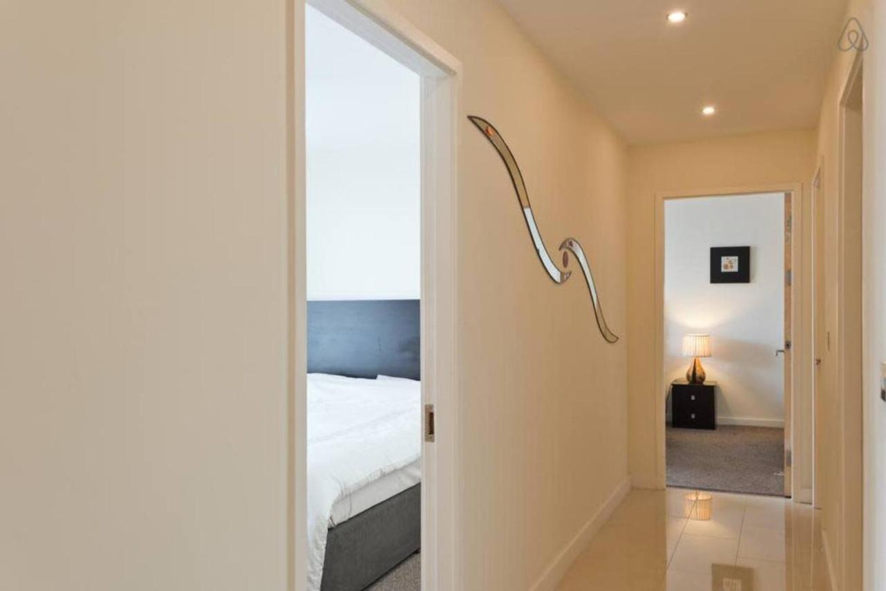 Stylish 3-bed Penthouse In Silicon Docks Apartment Dublin