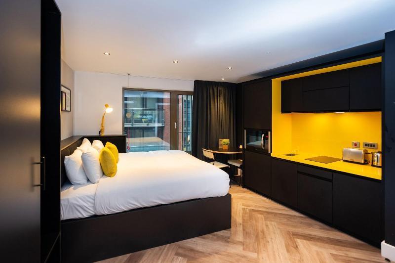 Staycity Castle