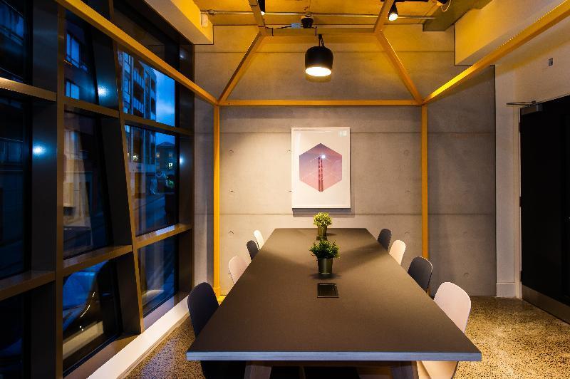 Staycity Castle Aparthotel Dublin