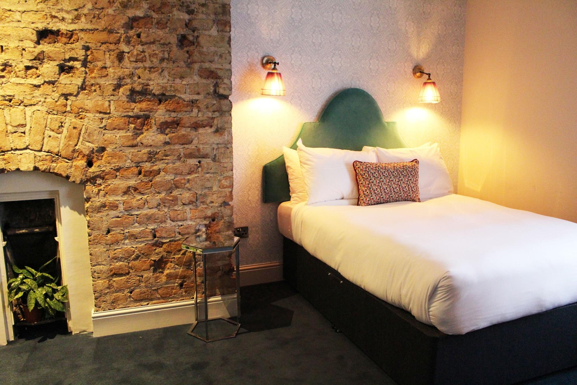 House Hotel 3*