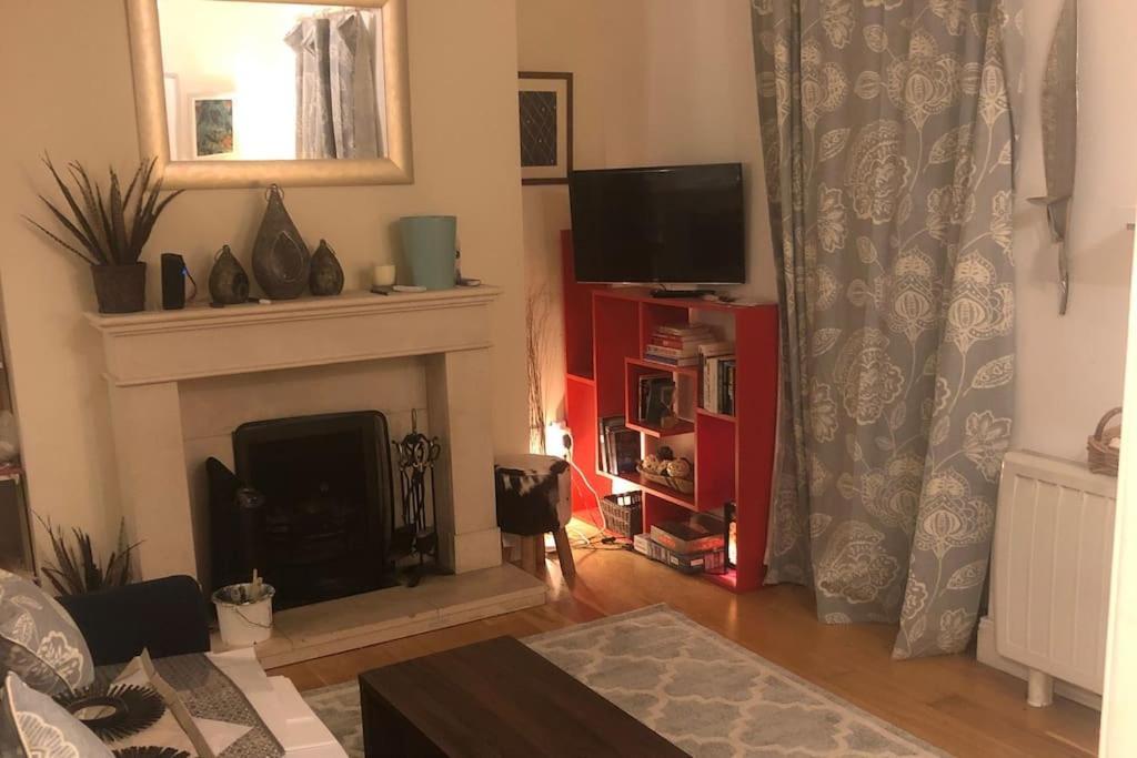 Apartment Artist's Central Apartment! *