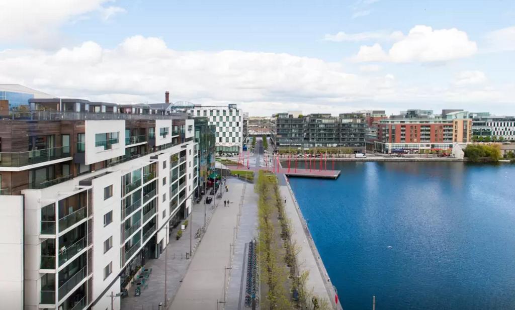 Luxury Apartment, Incredible Views Dublin