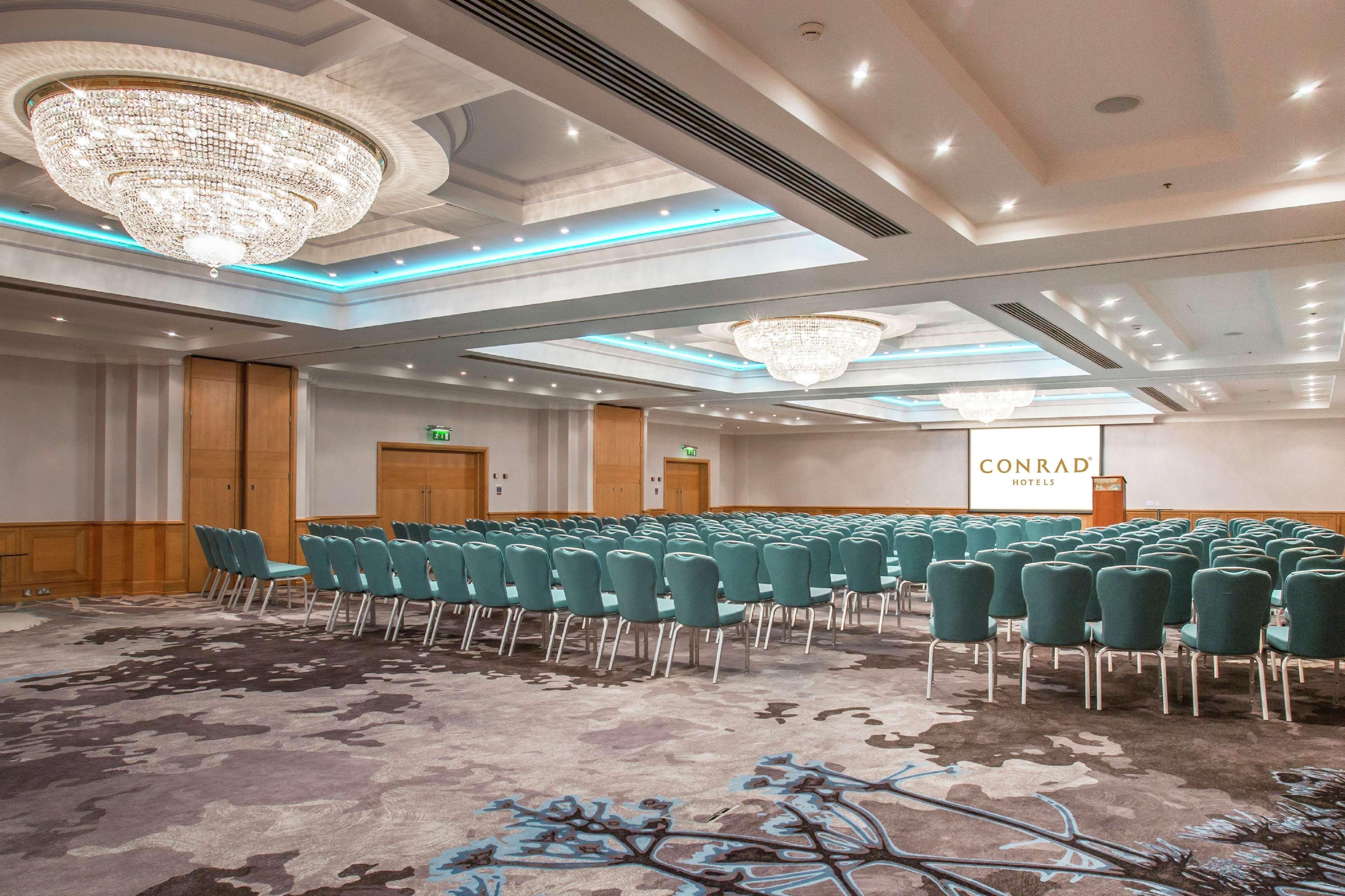 Conrad 5*