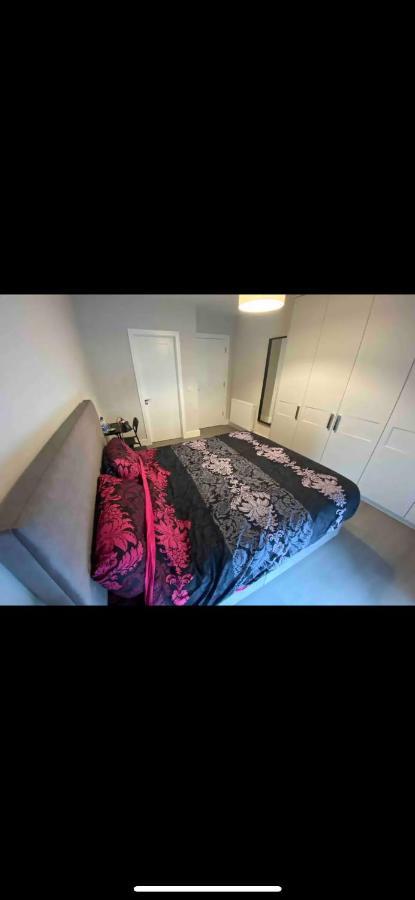 A Private Room,a Private Bathroom *