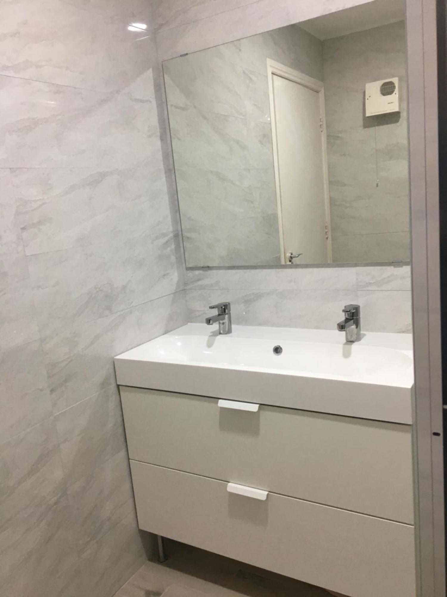 Spacious 3 Bedroom With Parking Apartment Dublin