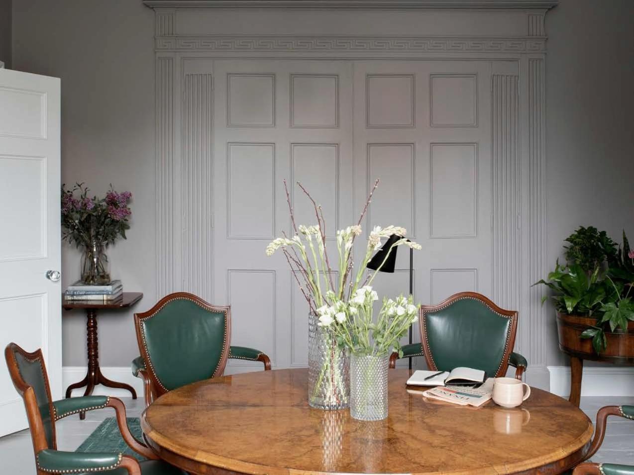 Guest house Pembroke Hall 3*