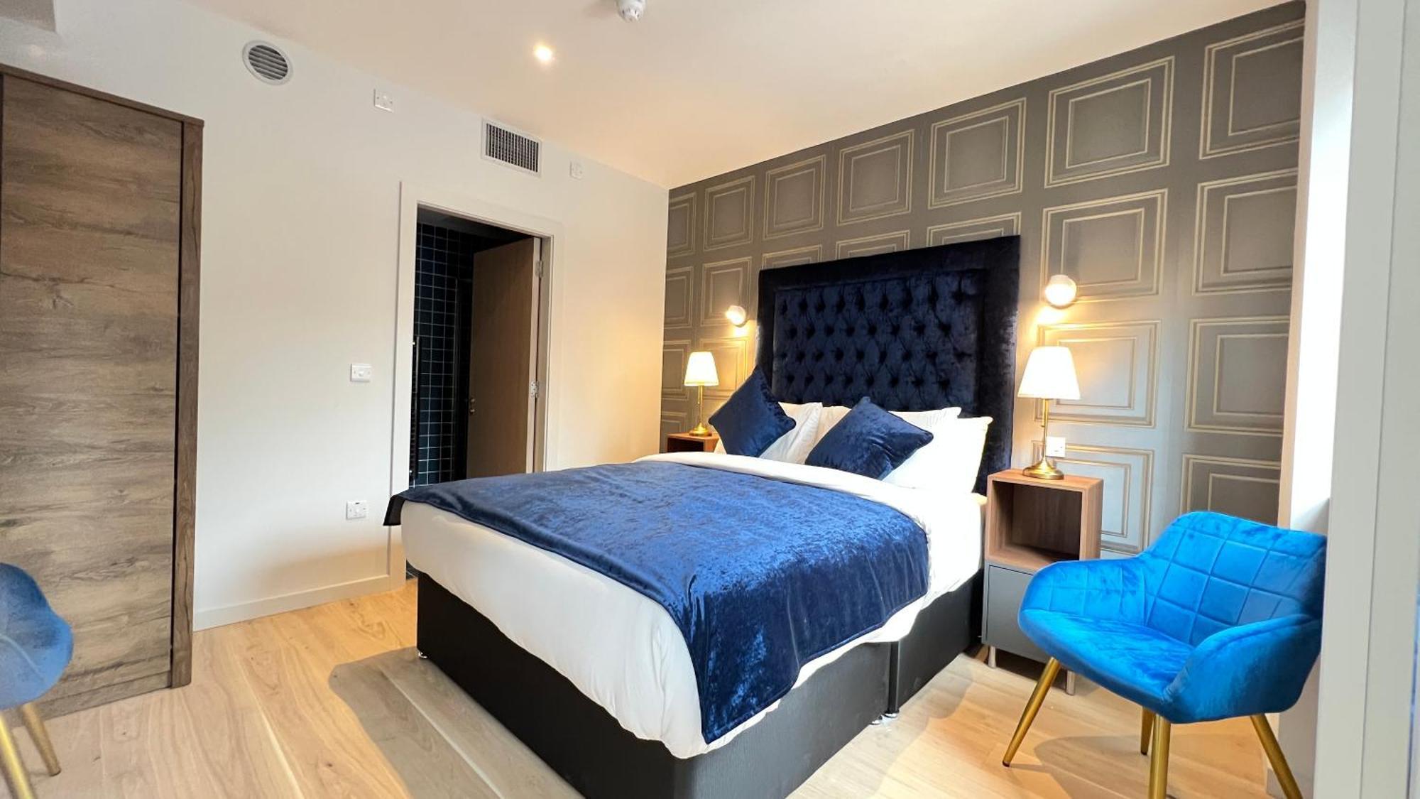 Merrion Square Apartment *
