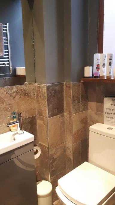 Apartment Beautiful, Large 4 Bedroom City Centre Townhouse