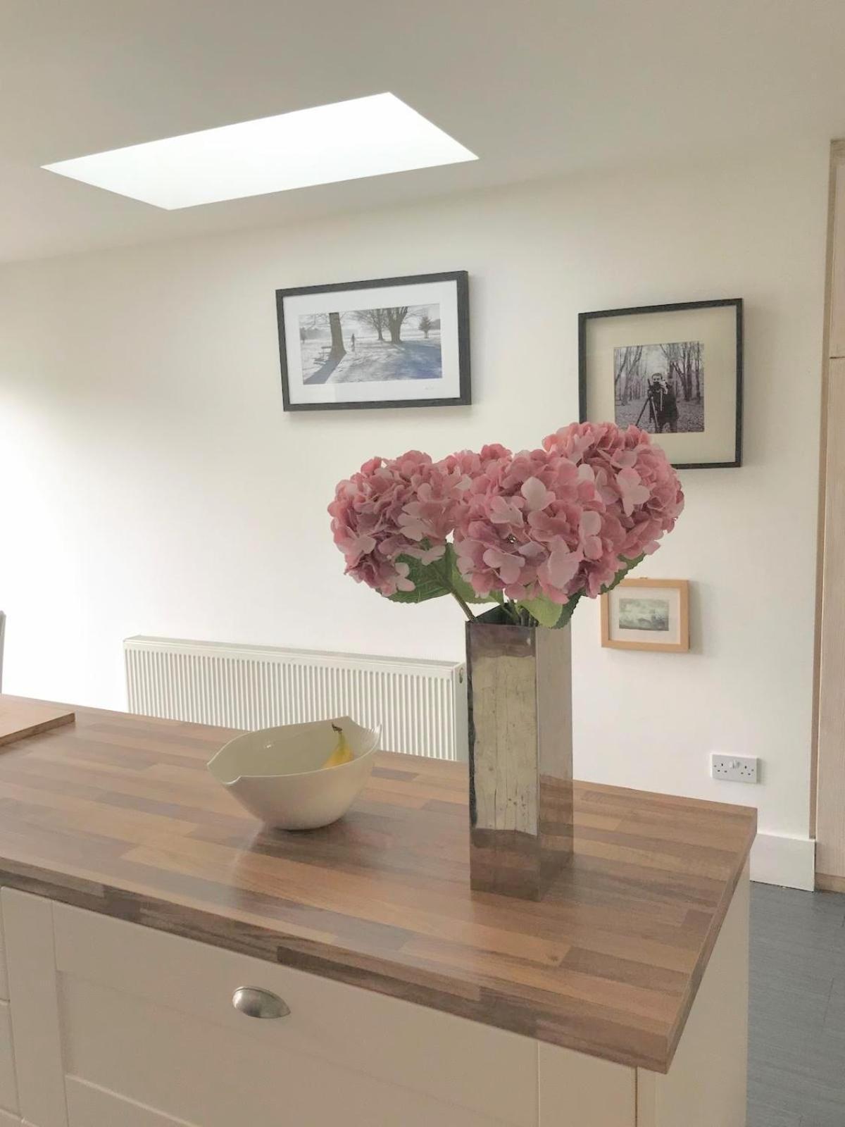 Apartment Spacious 3 Bed Townhouse In 12 *