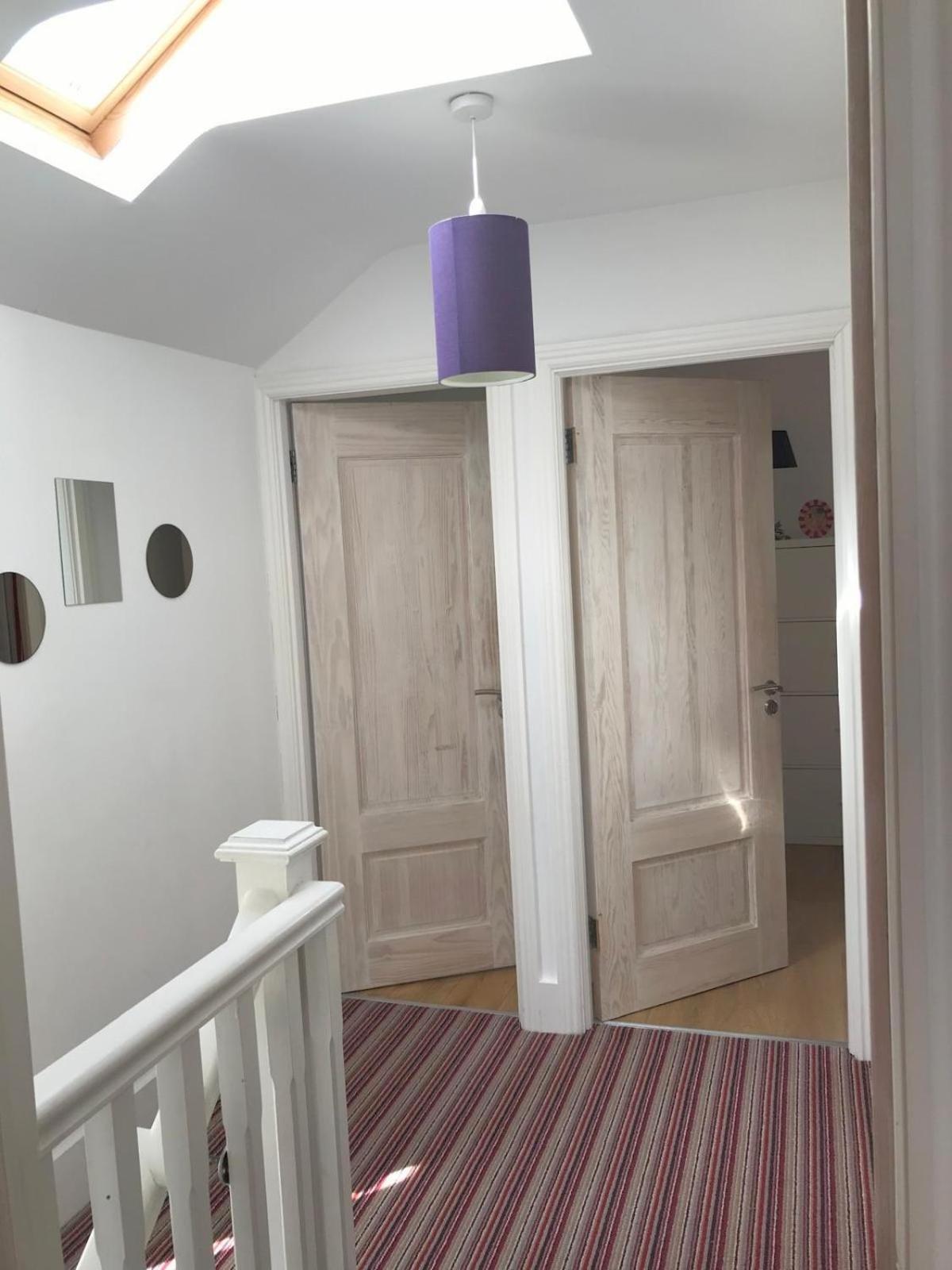 Spacious 3 Bed Townhouse In 12 Apartment