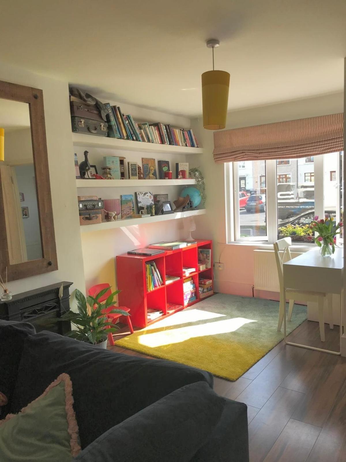 Spacious 3 Bed Townhouse In 12 Dublin