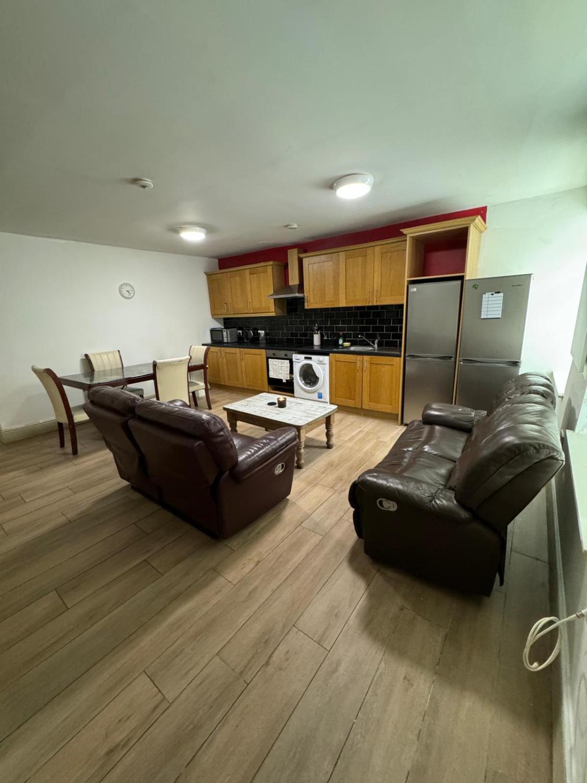 Guest house Cosy Double In City Center - 2